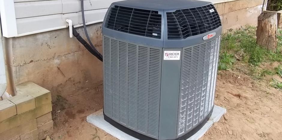 trane air conditioner unit outside a home
